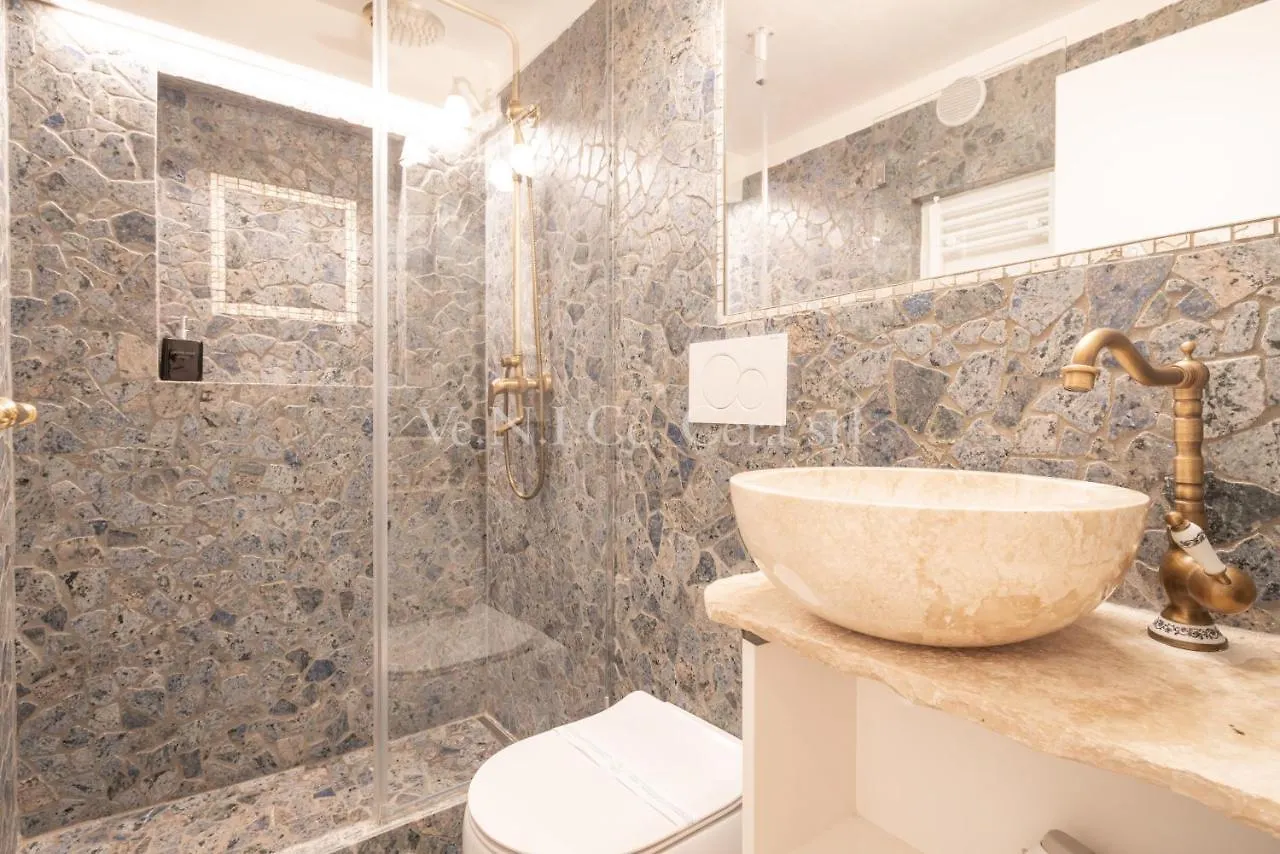 Ve.N.I.Ce. Cera Ca' Del Gondoliere Apartment Venice
