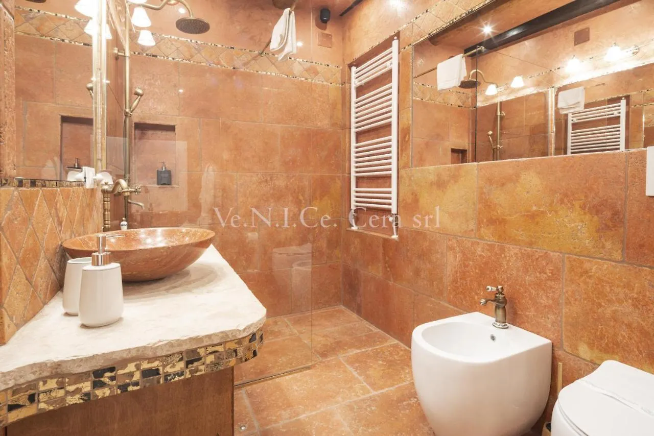 Ve.N.I.Ce. Cera Ca' Del Gondoliere Apartment Venice