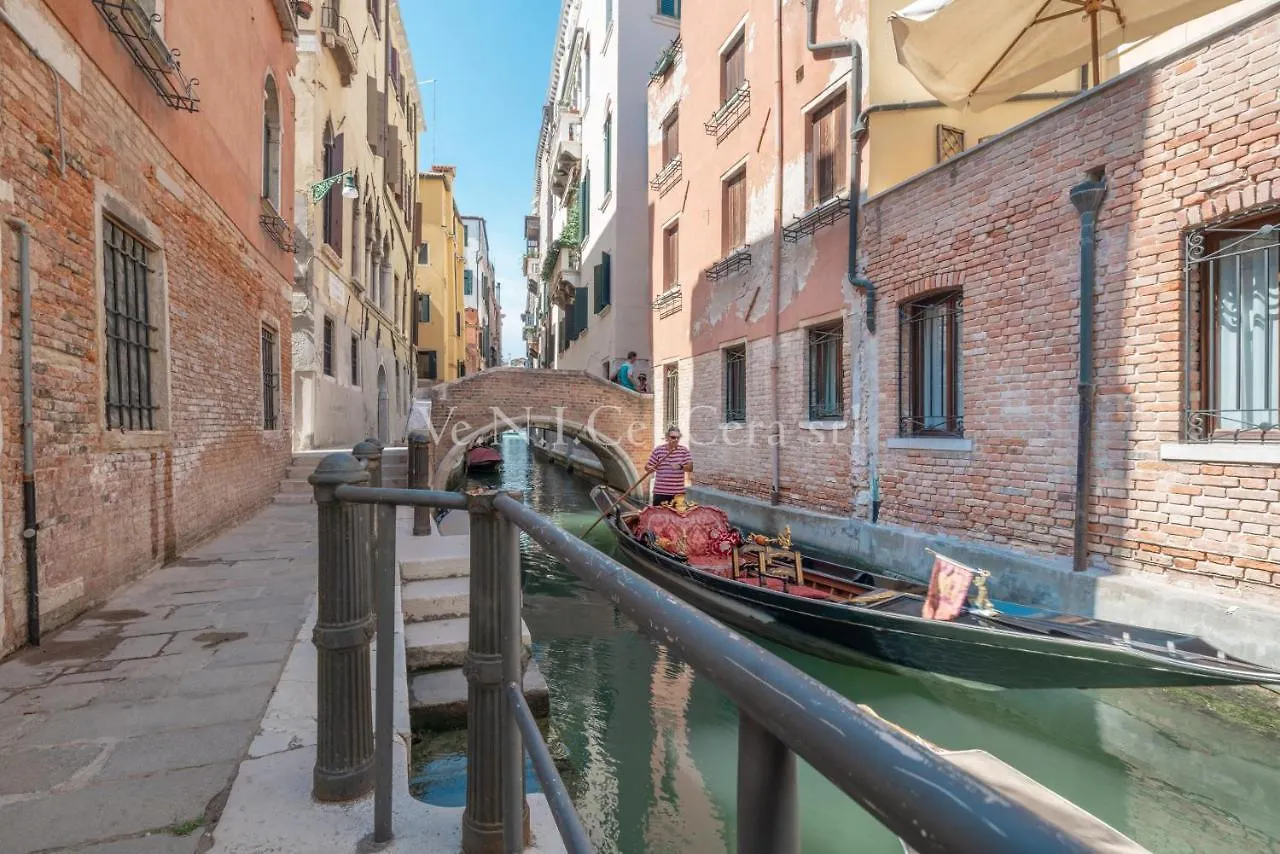 Ve.N.I.Ce. Cera Ca' Del Gondoliere Apartment Venice