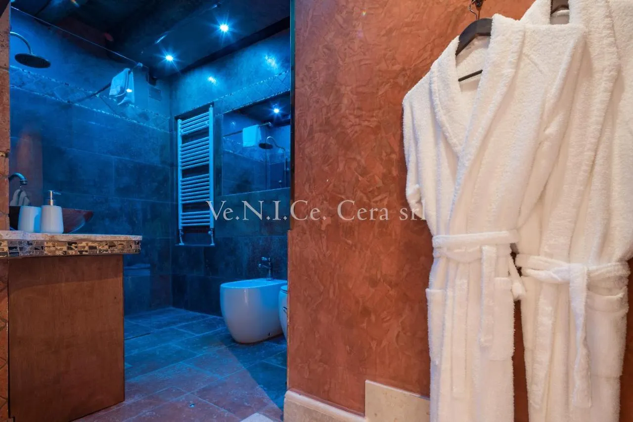 Ve.N.I.Ce. Cera Ca' Del Gondoliere Apartment Venice
