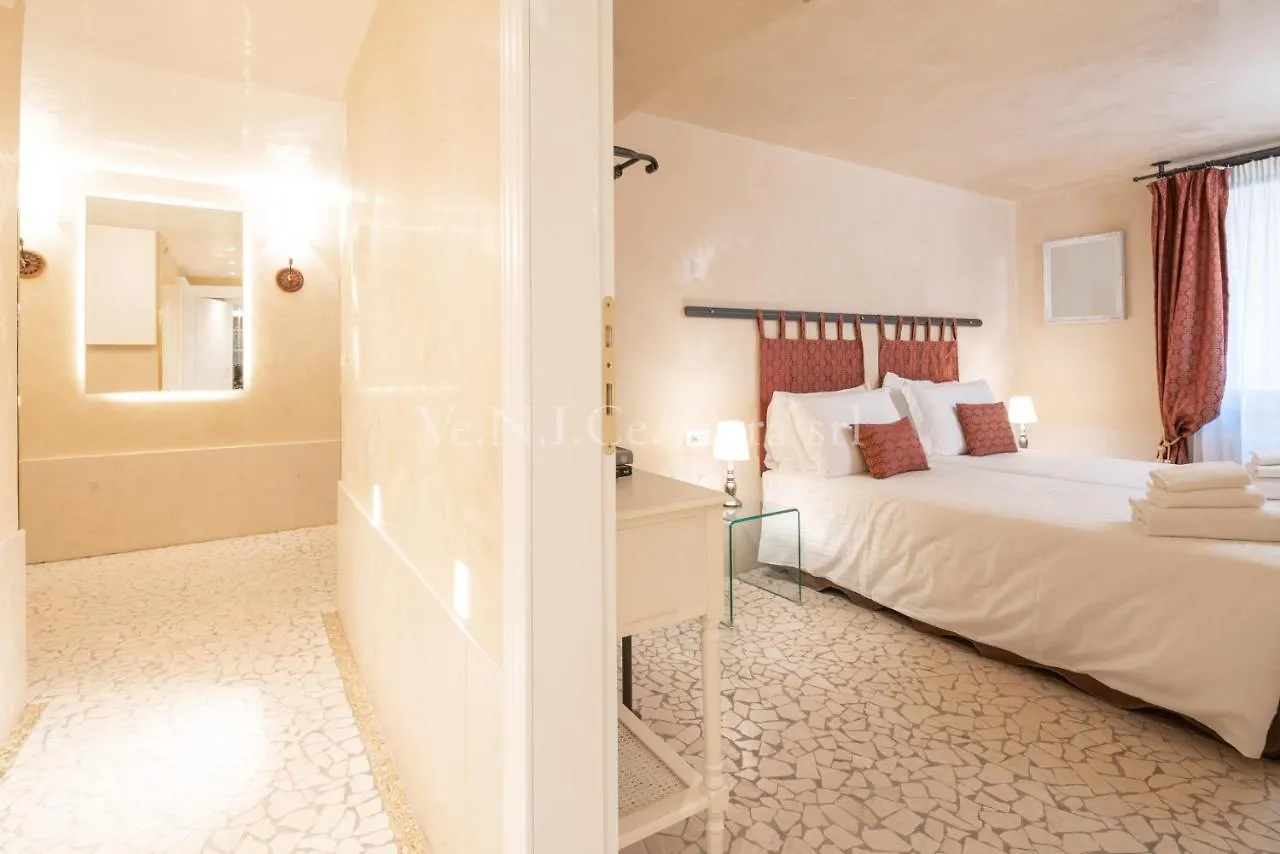 Ve.N.I.Ce. Cera Ca' Del Gondoliere Apartment Venice